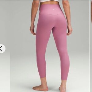 Lululemon Align Ribbed High-Rise Pant 25"
Velvet Dust